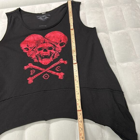 Disney Cruise Lines Pirates of the Caribbean Trapeze Cut Tank Top Size Large - Picture 8 of 10